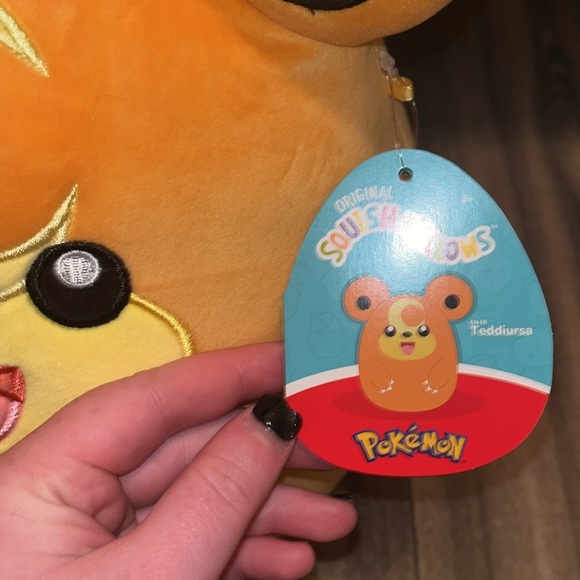 Teddiursa Pokémon Squishmallow - Picture 3 of 5